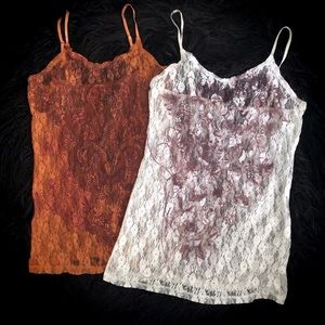 2✌🏻 Stretchy lace style tops.